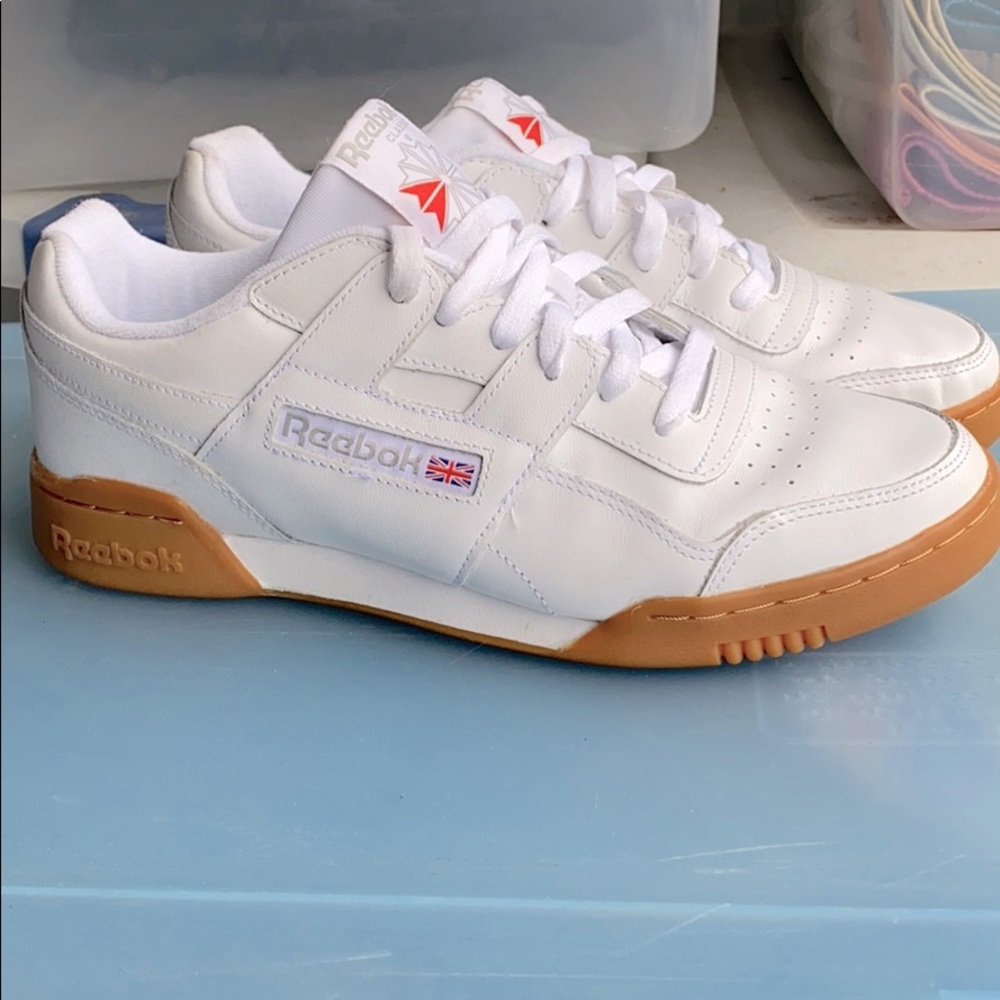 *SOLD*White Reebok Classic Sneaker - Picture 1 of 8